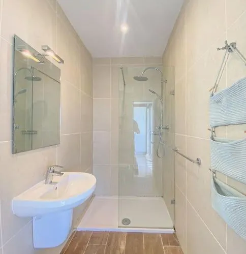 Valletta Vista Penthouse Where Sky Meets History By Solea * 斯利马