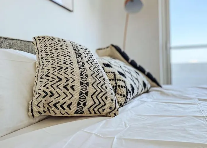 Valletta Vista Penthouse Where Sky Meets History By Solea 公寓 斯利马