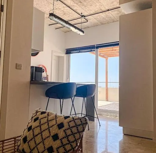 Valletta Vista Penthouse Where Sky Meets History By Solea * 斯利马