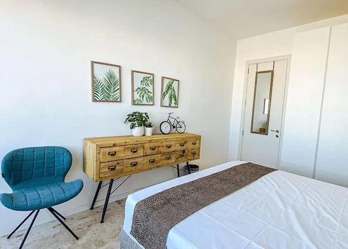 Valletta Vista Penthouse Where Sky Meets History By Solea 斯利马